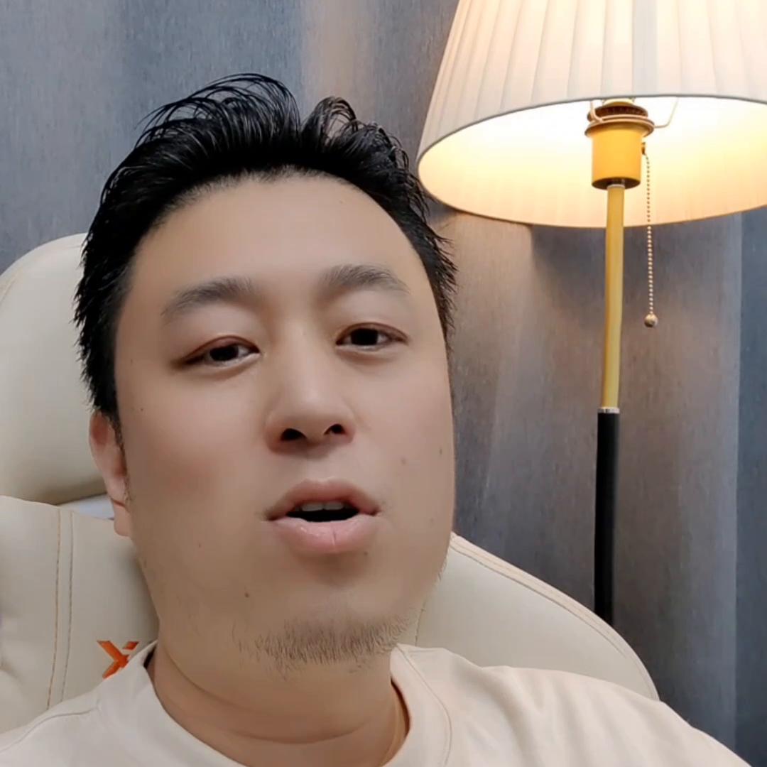 分手后女人突然不再纠缠,分手后从纠缠到销声匿迹