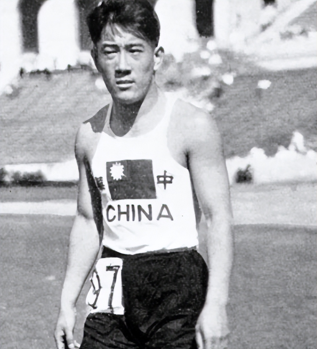 1932年刘长春参加奥运会的报道,刘长春单刀赴奥运事件