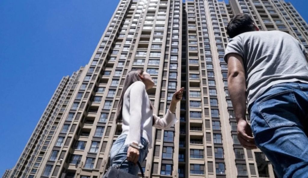 李嘉诚10年后的预言,李嘉诚预言的城镇家庭四大问题