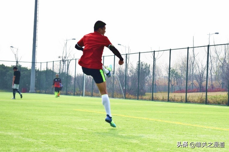 pumafuturez4.1足球鞋,pumafuture1.3足球鞋测评