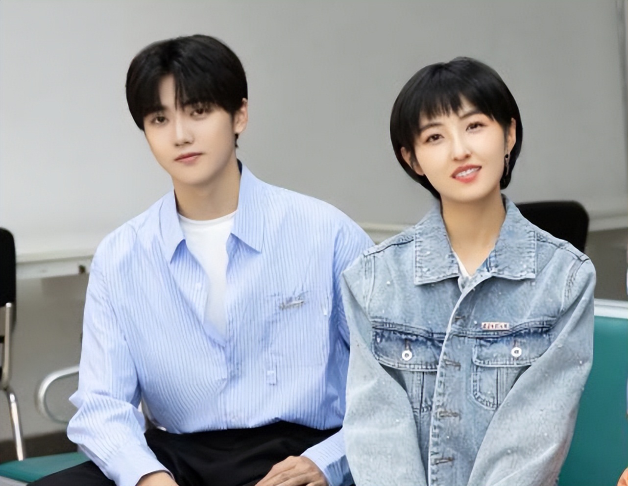 陪睡、开放伴侣、忘年恋,比大瓜更可怕的,是内娱的“猜谜毒瘤”