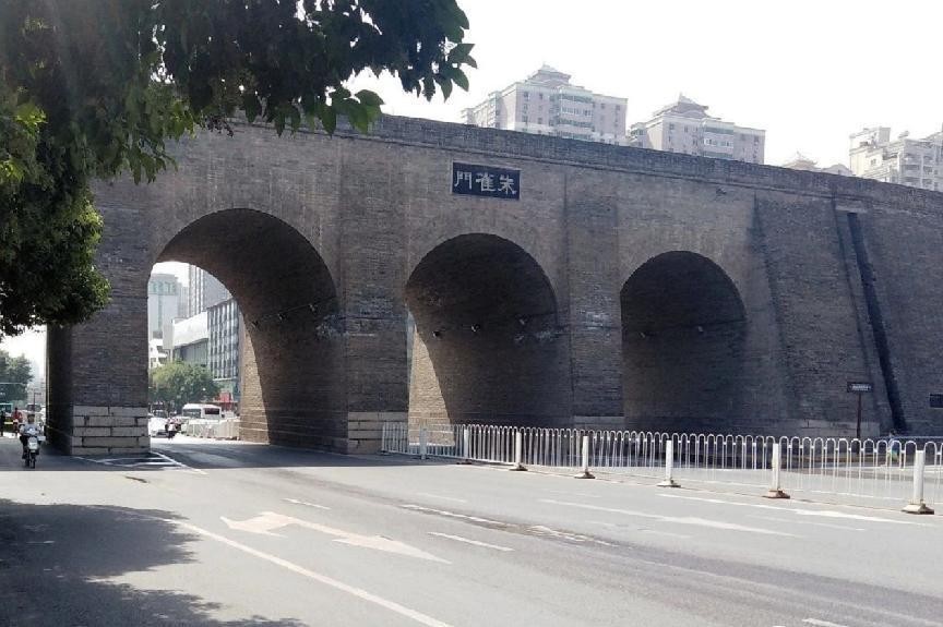 唐宋都城布局为题的历史短文,唐宋都城制度演变