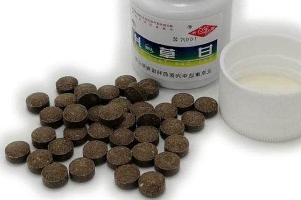 止咳黑色小药片,这种止咳药水千万别买