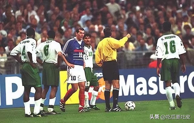 历届世界杯红牌图片,世界杯十大红牌视频