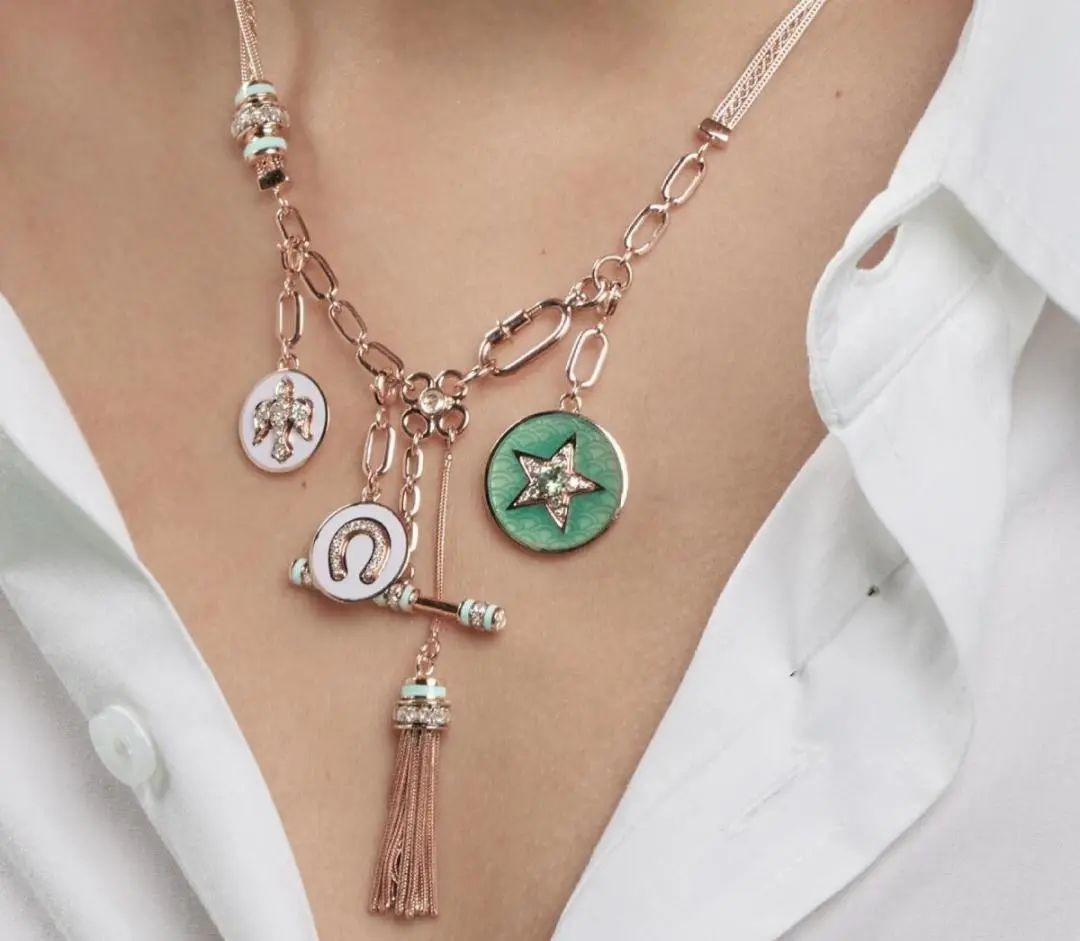 谁设计了阿黛尔的婚戒？这些让明星“闪耀”的幕后大咖终于藏不住了