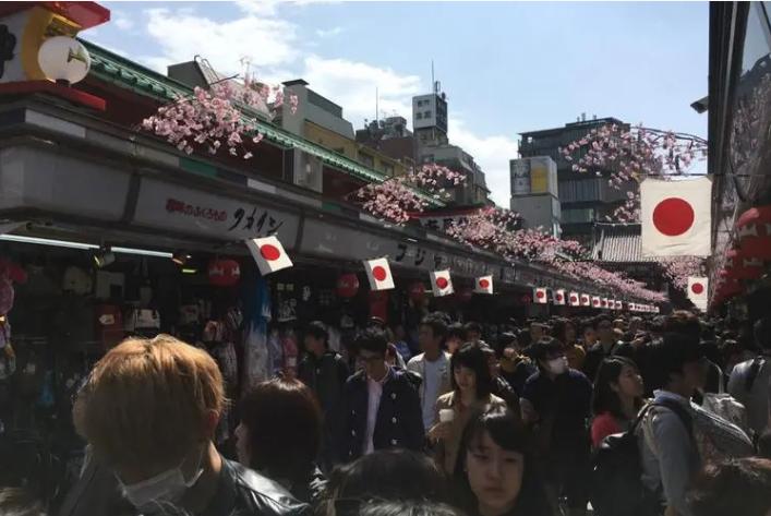 日本房价崩之后的经济轨迹,日本房价暴跌贷款买房的人怎么办