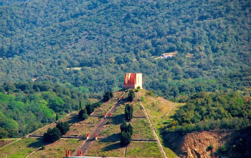 巨星陨落|西班牙著名建筑大师里卡多·波菲逝世