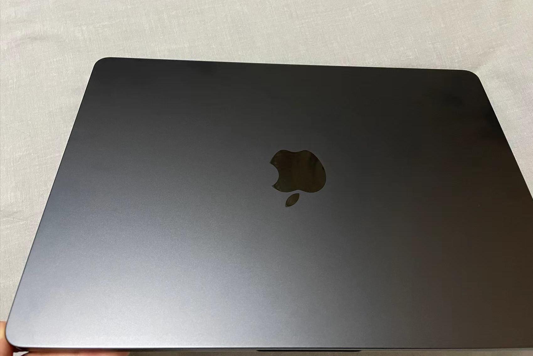 花一万多买macbook值不值,花了一万多买的笔记本电脑