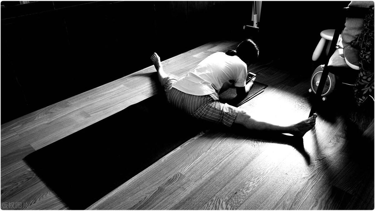 同房不是打仗，别过火，女性同房后出现这4种不适，当心疾病来临