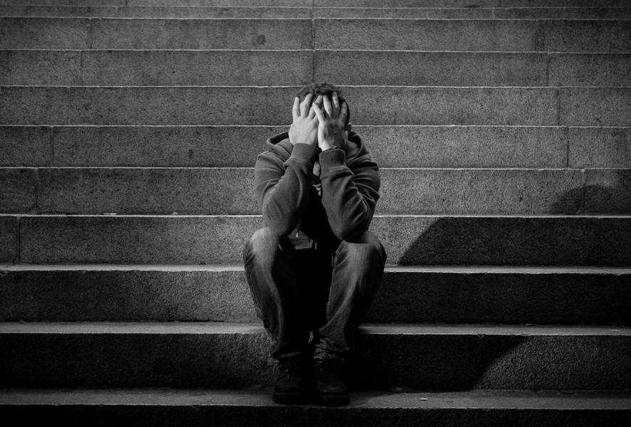 一男子变态性癖，专挑八旬老人下手，村中多名老人遭其玩虐致死