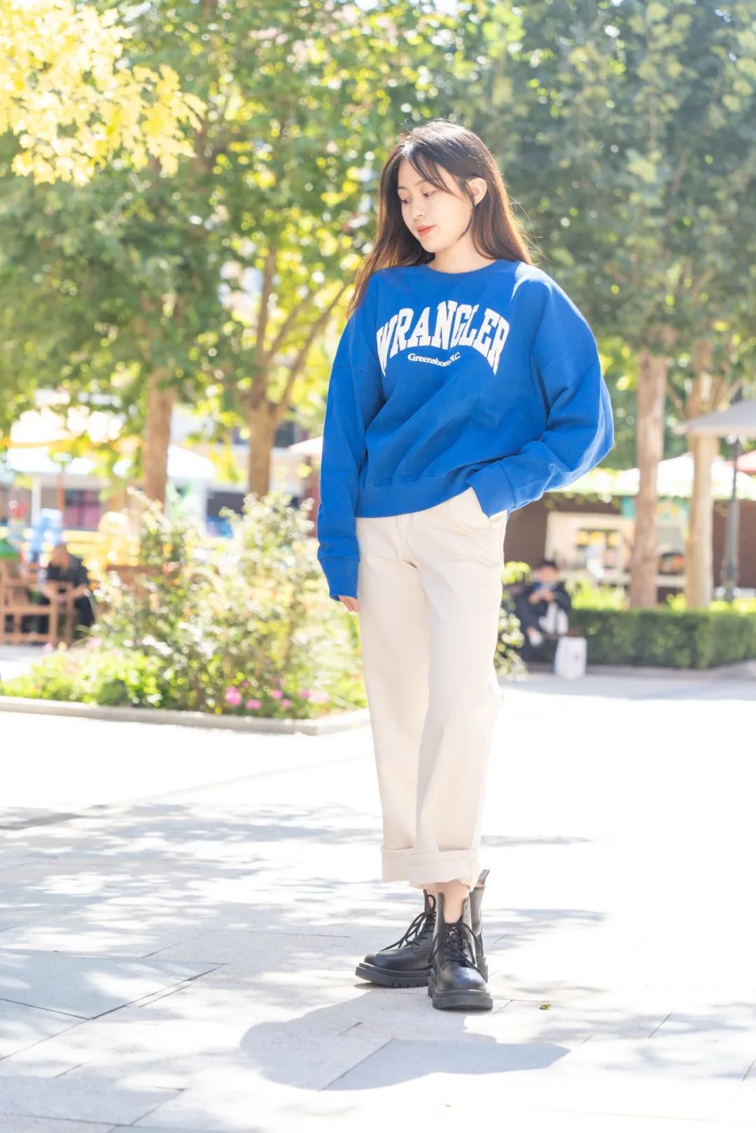 以自由之名！这个秋天，来Wrangler新店感受“纯粹牛仔精神”