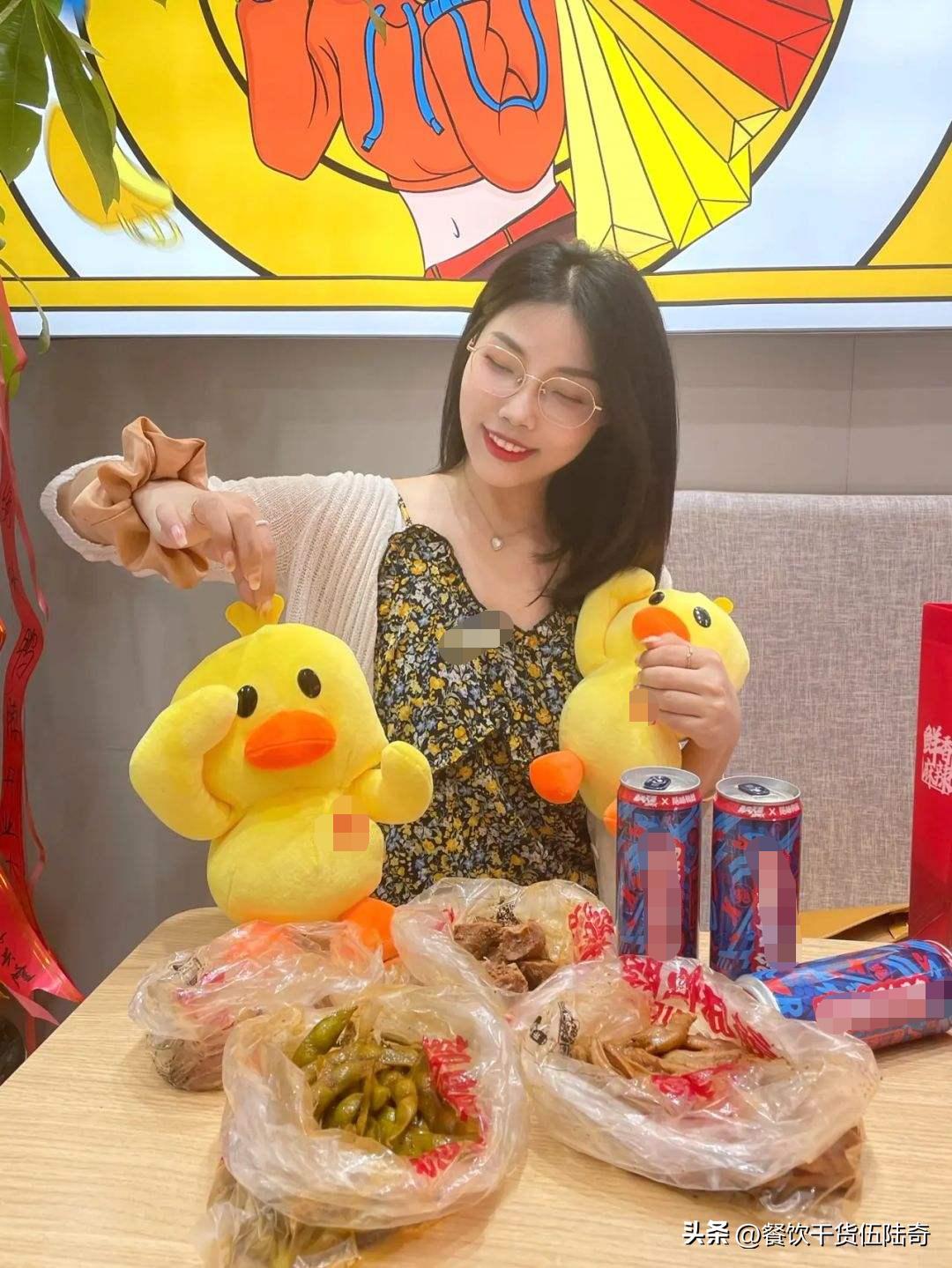 周黑鸭现在还受欢迎吗,周黑鸭最开始的品牌定位