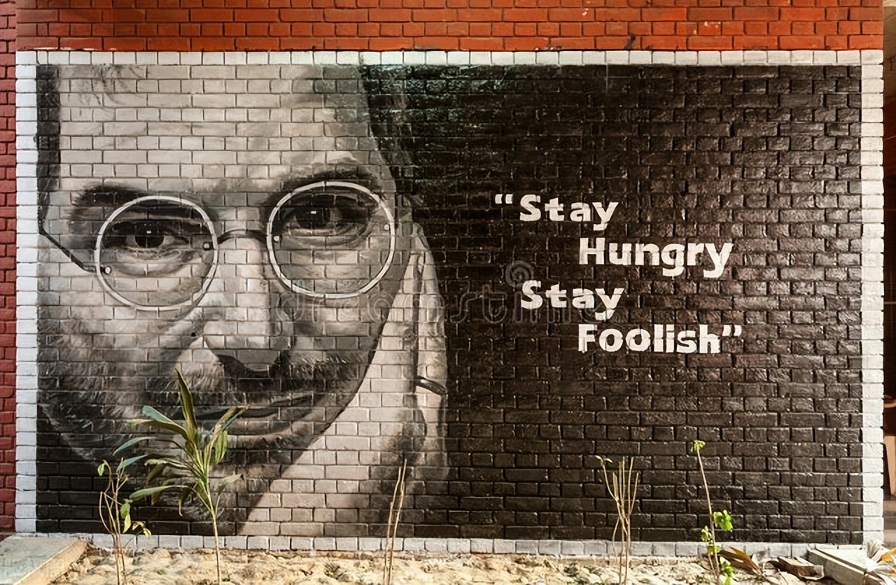 乔布斯为什么被称为苹果教父,乔布斯苹果创业历史