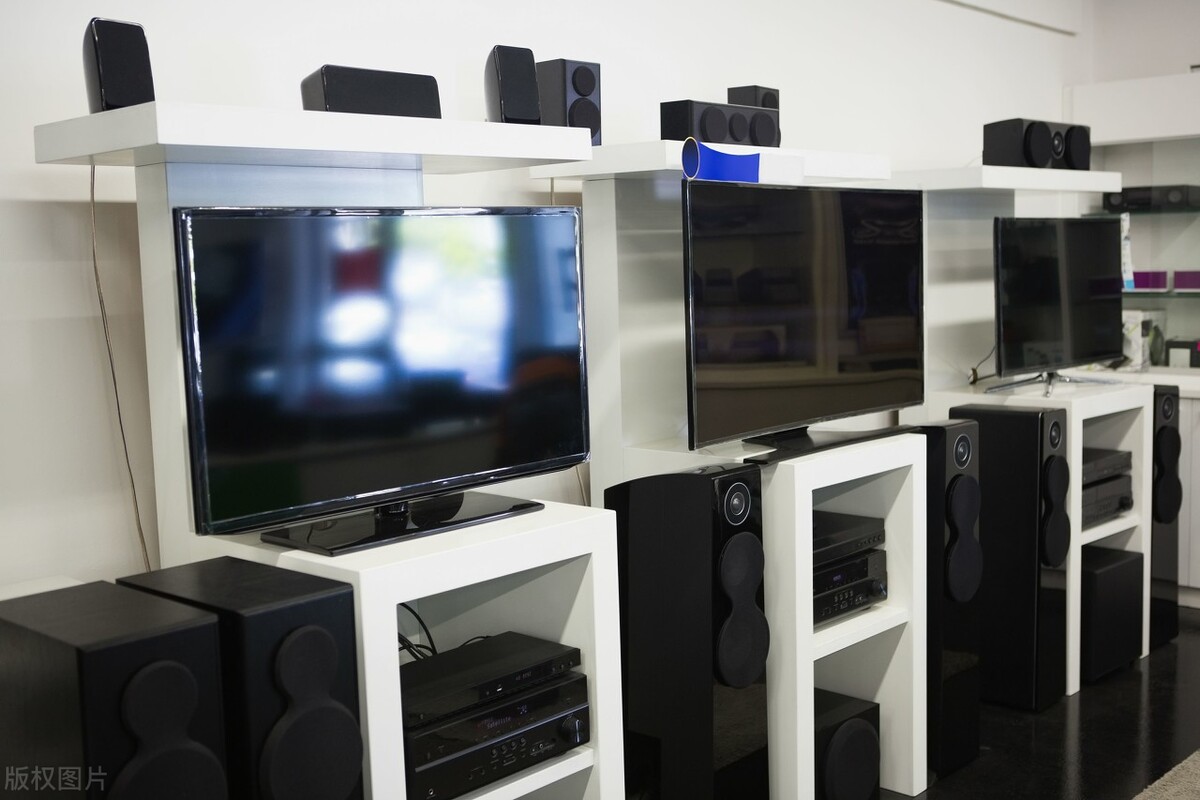 网友吐槽「看个电视太费劲了」，视频APP「套娃」式收费层出不穷