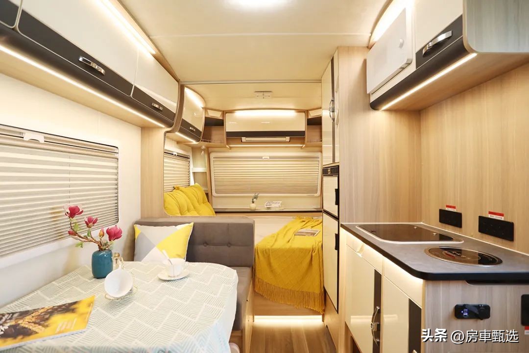 豪华型干湿分离房车,爱旅490拖挂房车价格