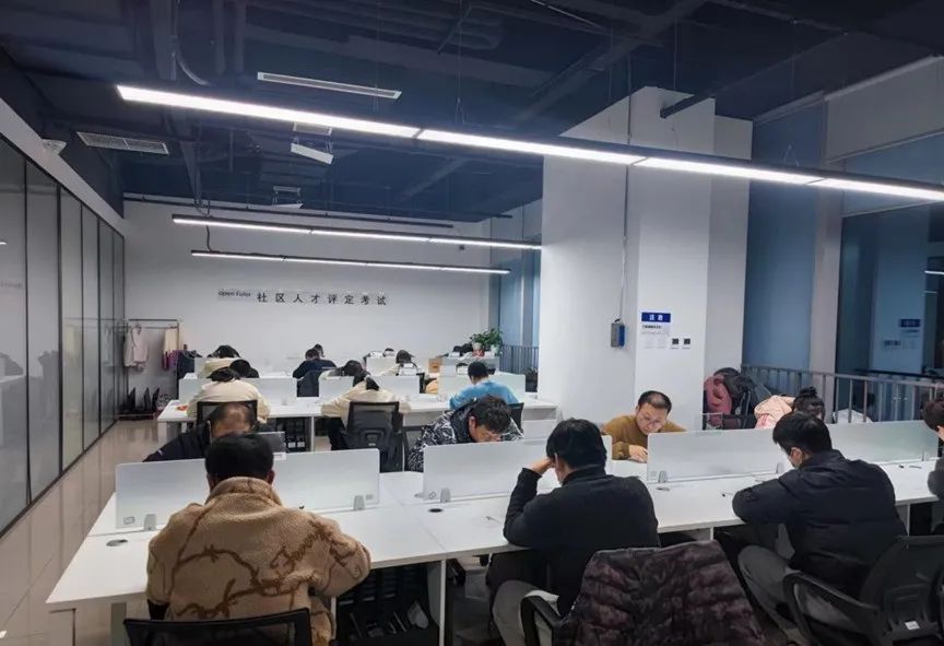 润和软件跨地域举办多场openEuler社区人才能力评定考试