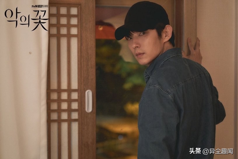 韩星李钟硕演技爆发力,李钟硕李准基