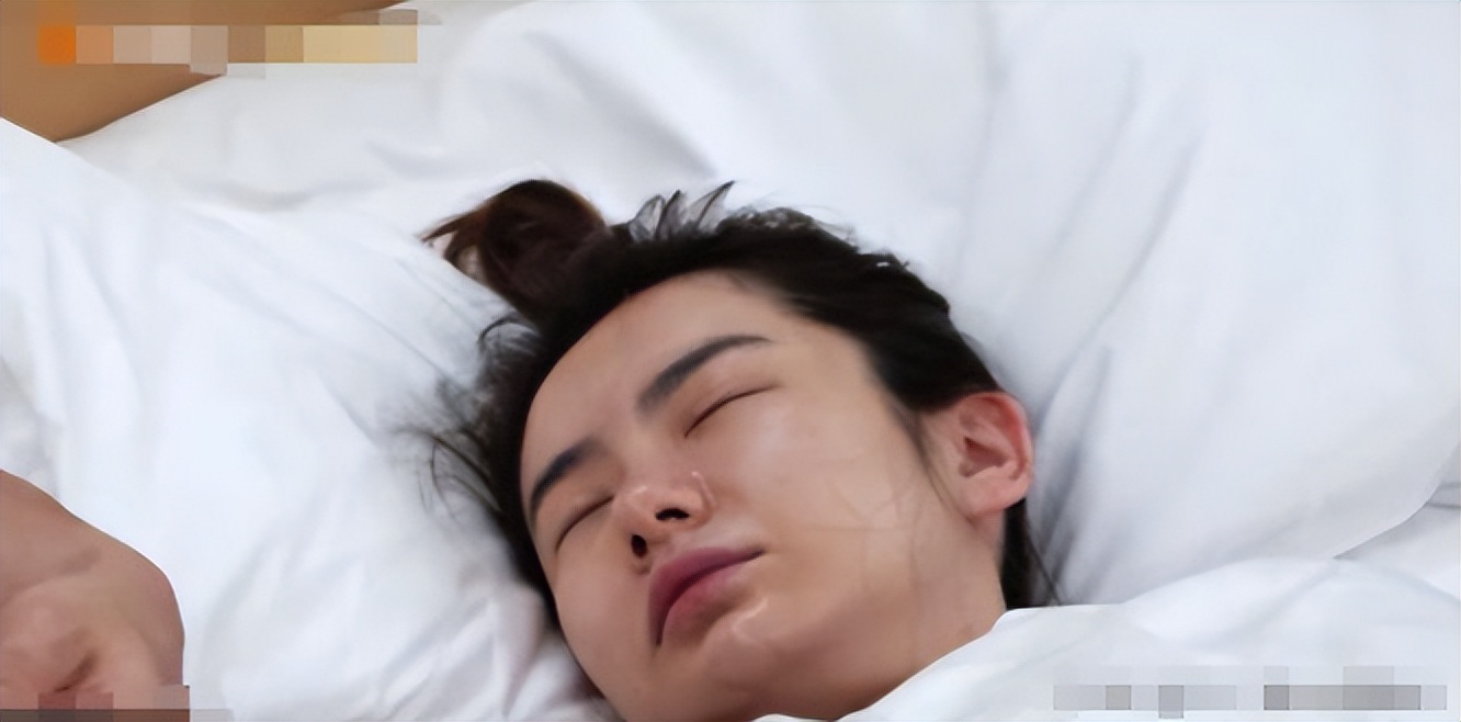 宋轶赵丽颖最新剧照,赵丽颖拍戏毛孔太抢镜