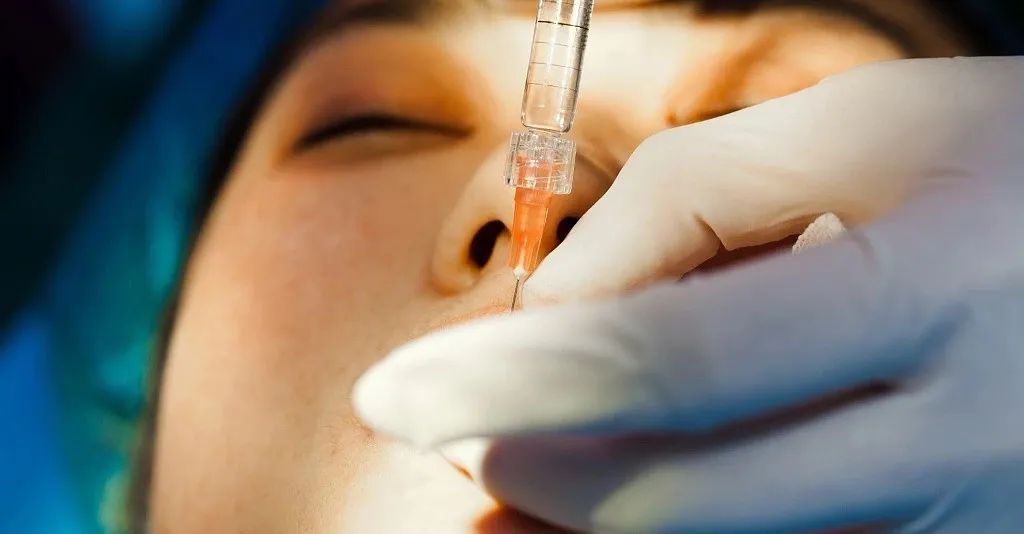 我终于鼓起勇气,打水光针有多痛苦