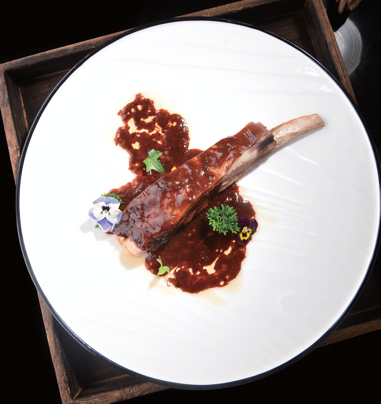 火爆脆肠,葱香乌鱼柳,韭香墨鱼仔,红汤芥香鸭掌,手撕风干兔...常见食材，丰富味型，旺销菜10例~