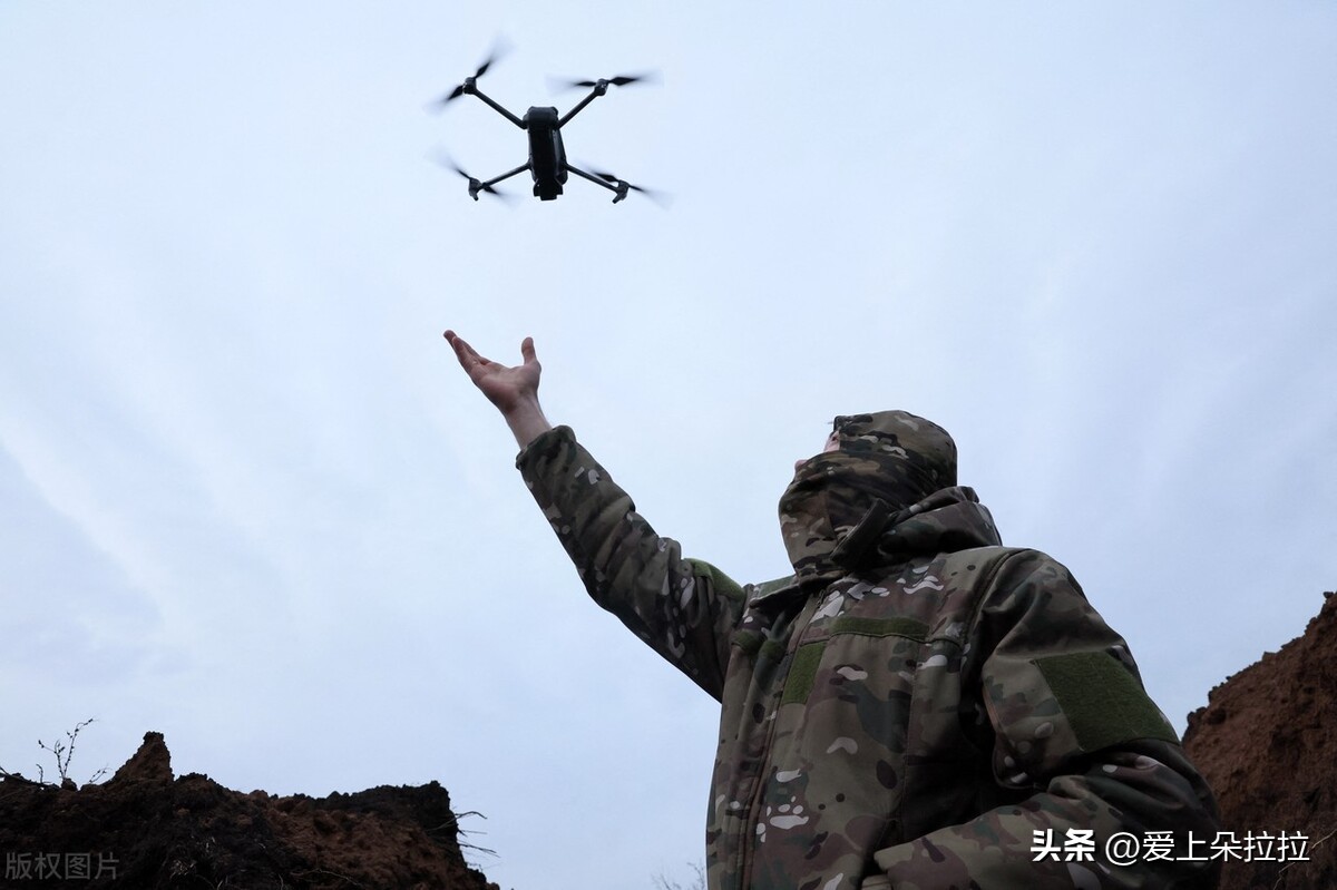 乌克兰购买军事武器,俄乌战场新武器