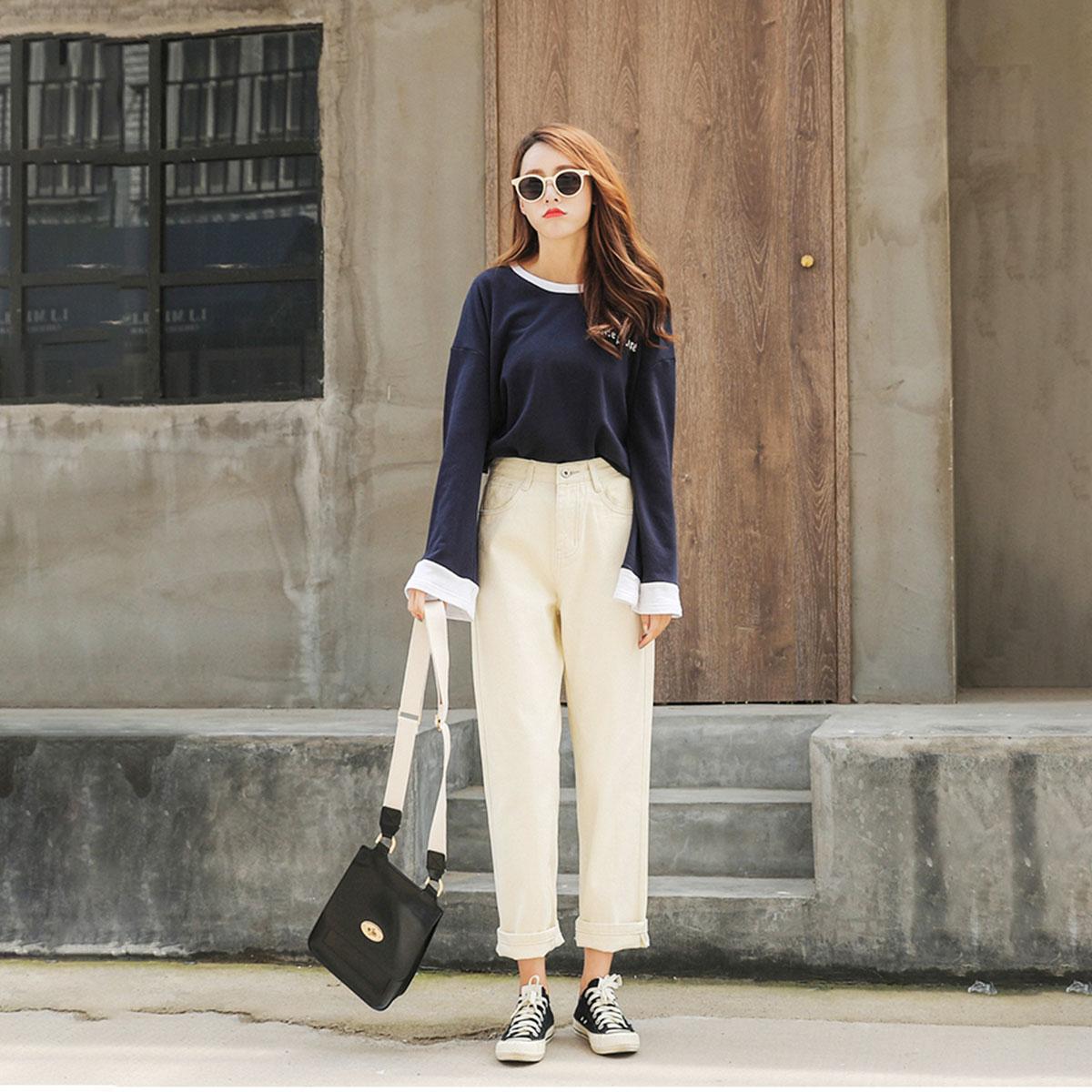 米色阔腿长裤的秋冬最佳搭配,秋季好看又显瘦裤子穿搭