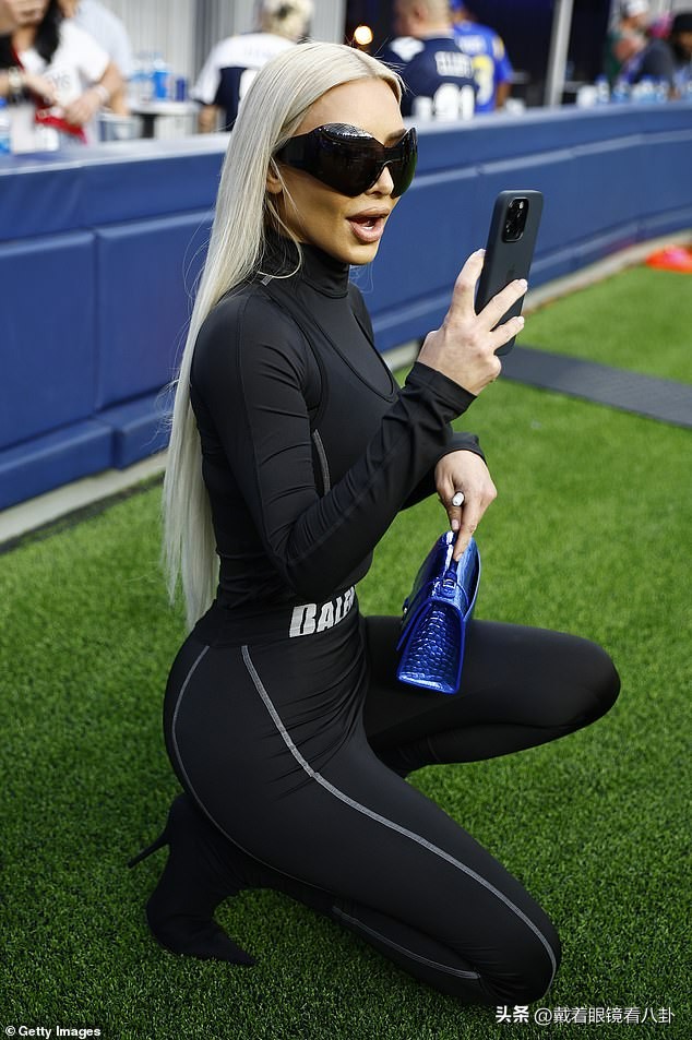 金卡戴珊整形失败,金卡戴珊瘦身照