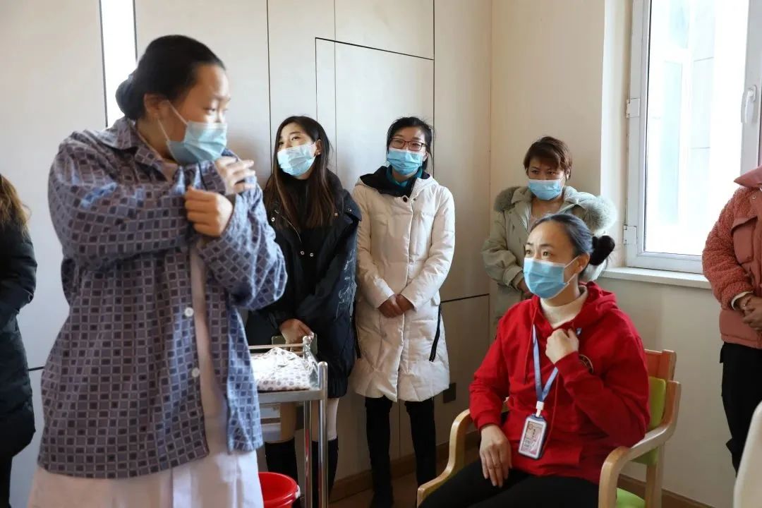 家政行业怎么运营小程序,家政行业怎么玩社群裂变