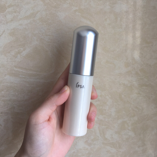 适合油皮遮瑕力强的粉底液测评,适合油皮敏感痘痘肌的bb霜