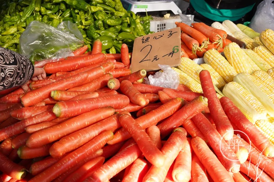 成都这个市场只开半天还放高温假，地图上找不到