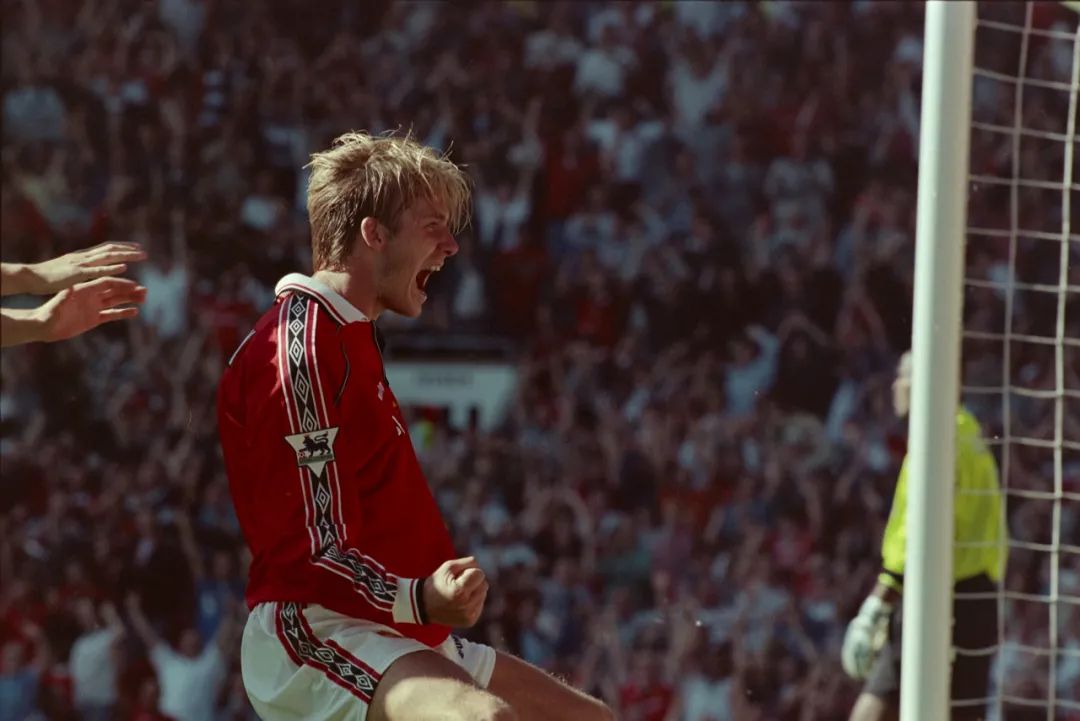 关于少年扬帆起航勇敢追梦的文案,17岁的少年勇敢追梦