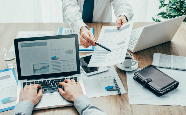 年度企业财务状况报告,企业中期财务报告