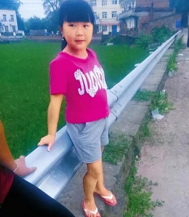 不老女孩曾玉珊现在有多高,花季少女曾玉珊逆生长变孩童