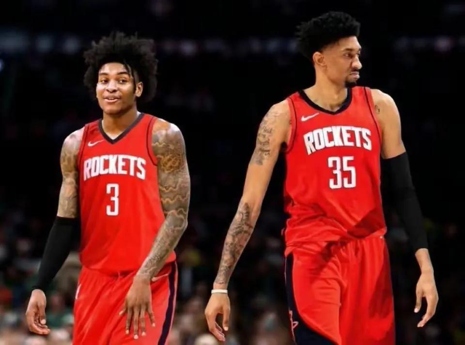 欧文本赛季单核带队,本赛季欧文精彩十佳球