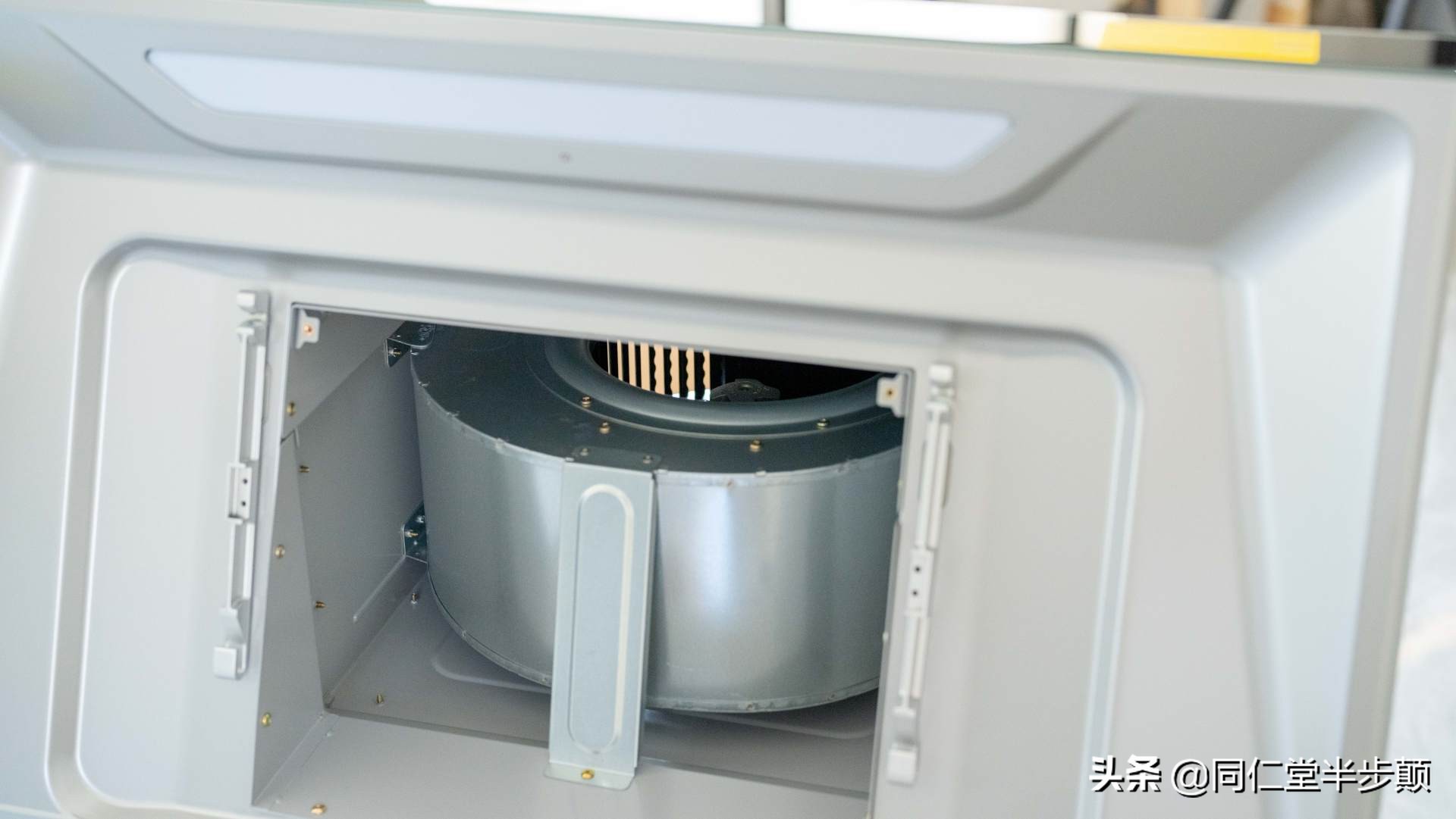 智能油烟机自动调节吸力,智能吸油烟机调节默认风速