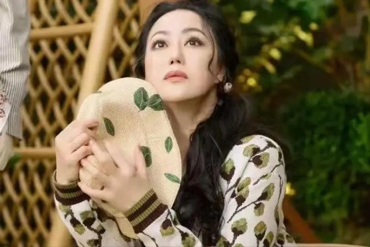 章小蕙凭什么还清债务,章小蕙现资产多少亿