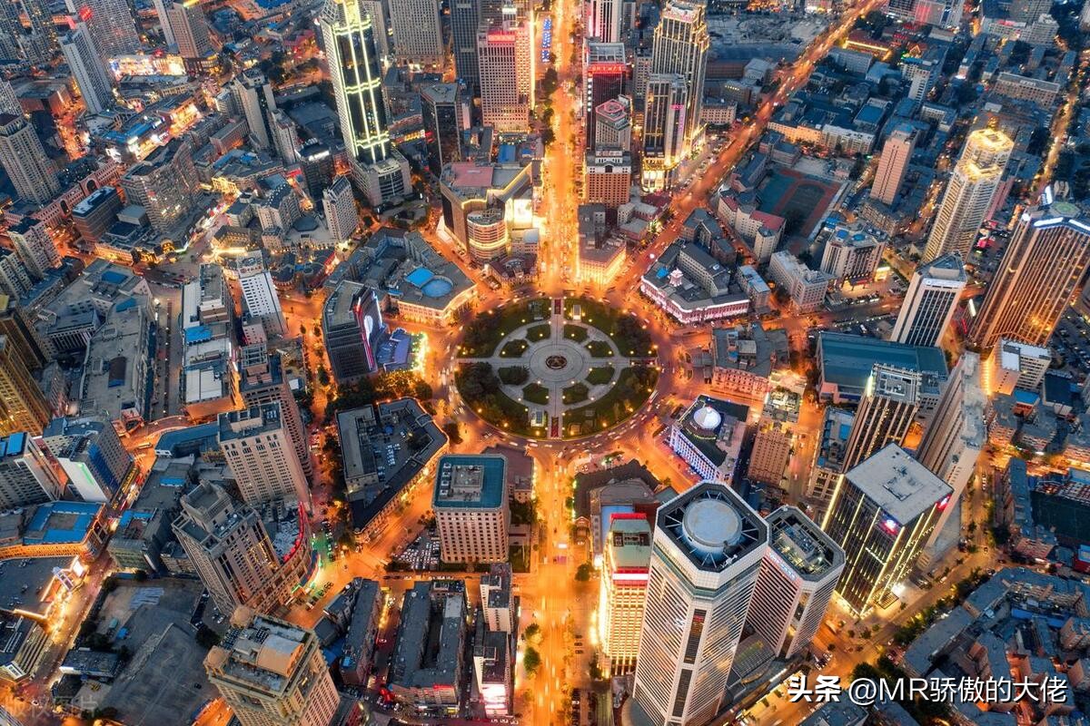 大连青岛工资收入与物价对比,青岛和大连的房价对比