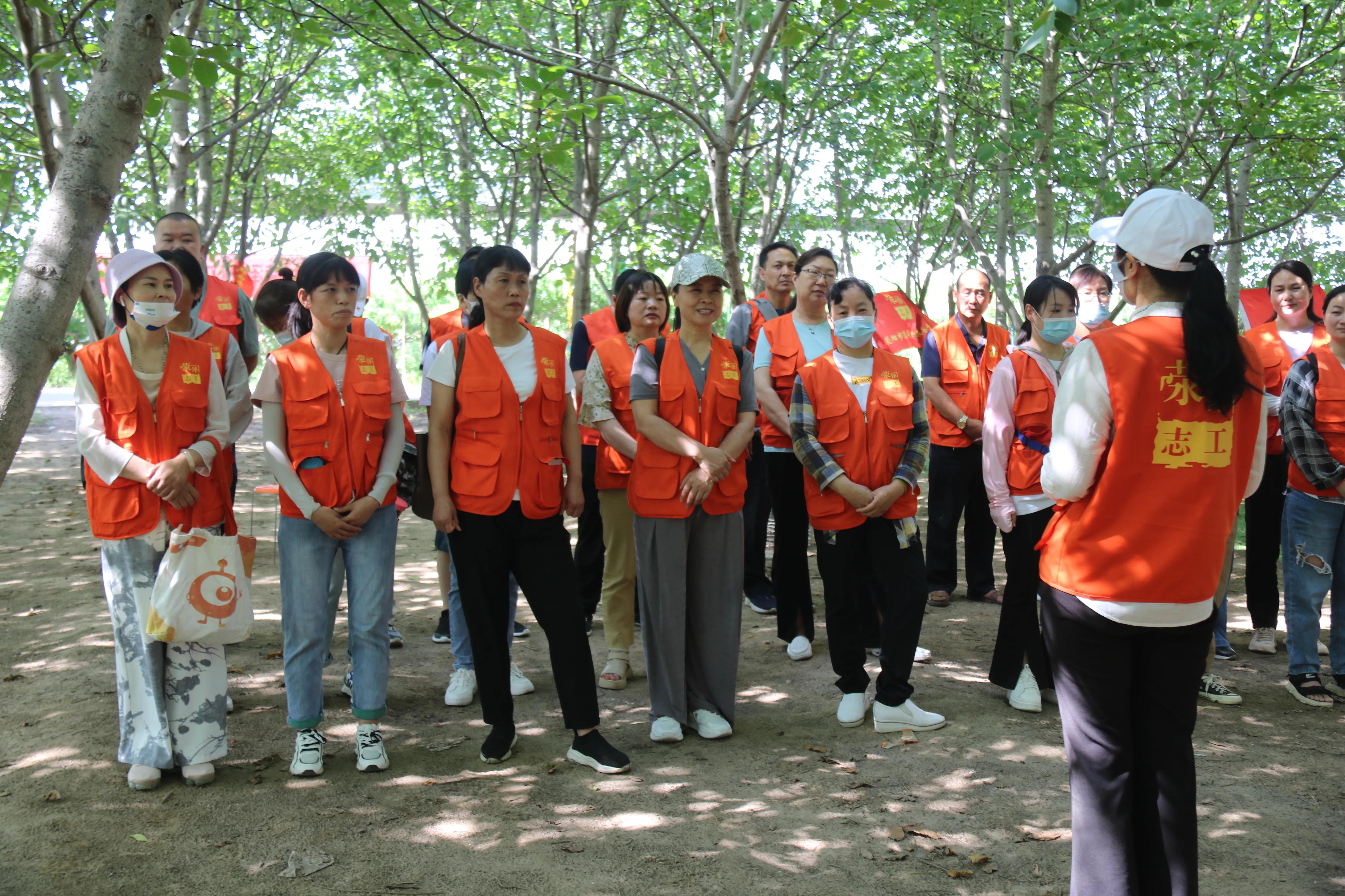荥泽志工,荥泽志工纪录片完整版