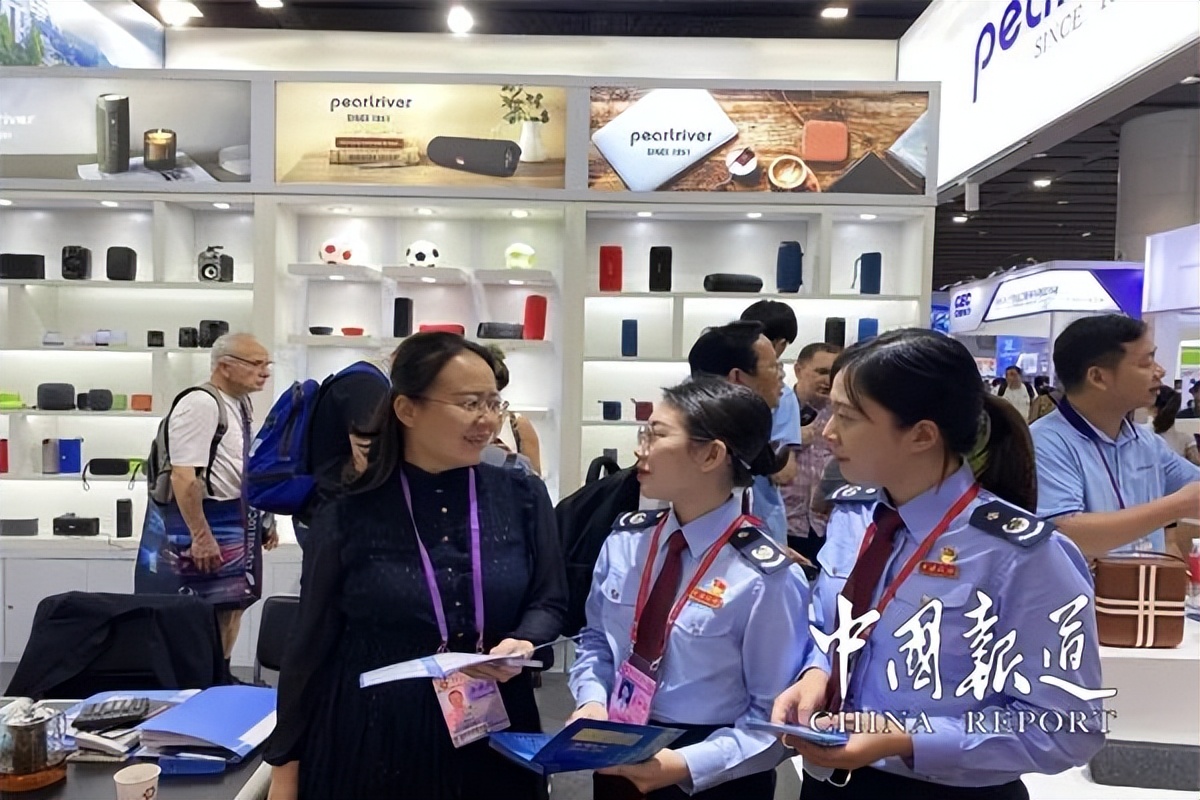 【中国报道】众商云集广交税务赋能添力