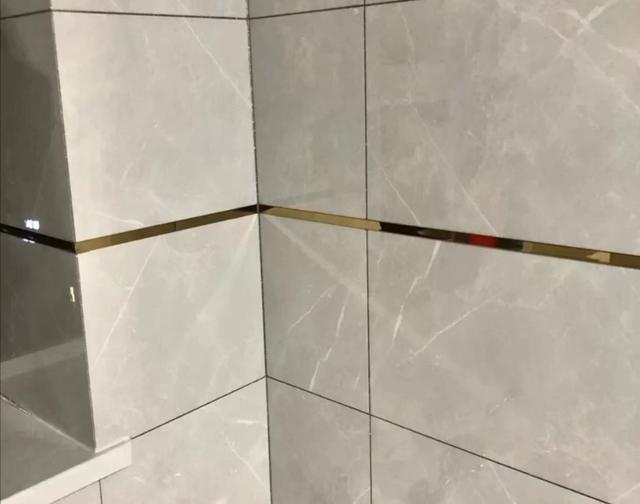 鸡肋的高奢设计,很流行却鸡肋的设计