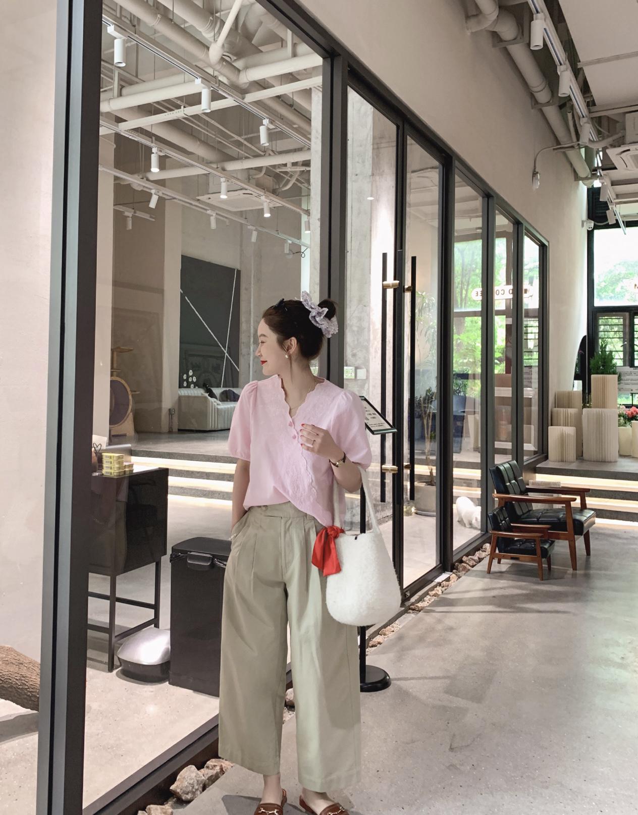 中年棉麻长袖衬衣女性,中年女人棉麻衬衫