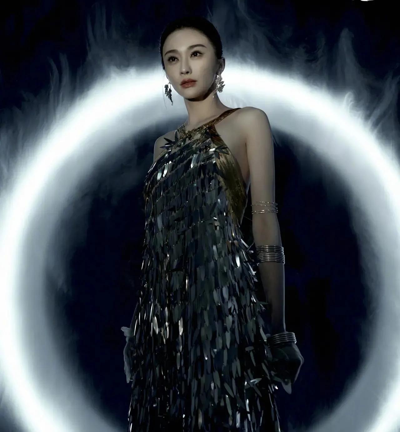 陈冰gai采访,最漂亮的陈冰照片