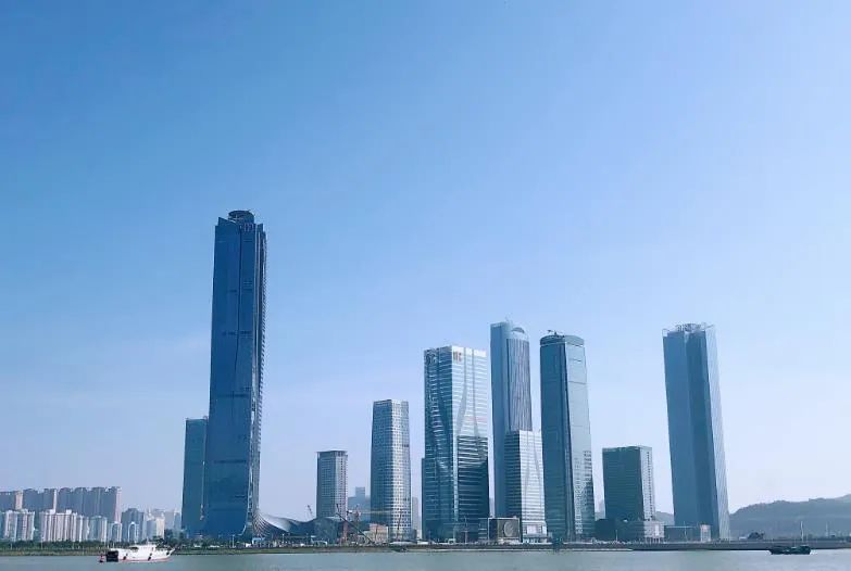 郭台铭投资增城市面板厂,郭台铭台湾芯片加工公司