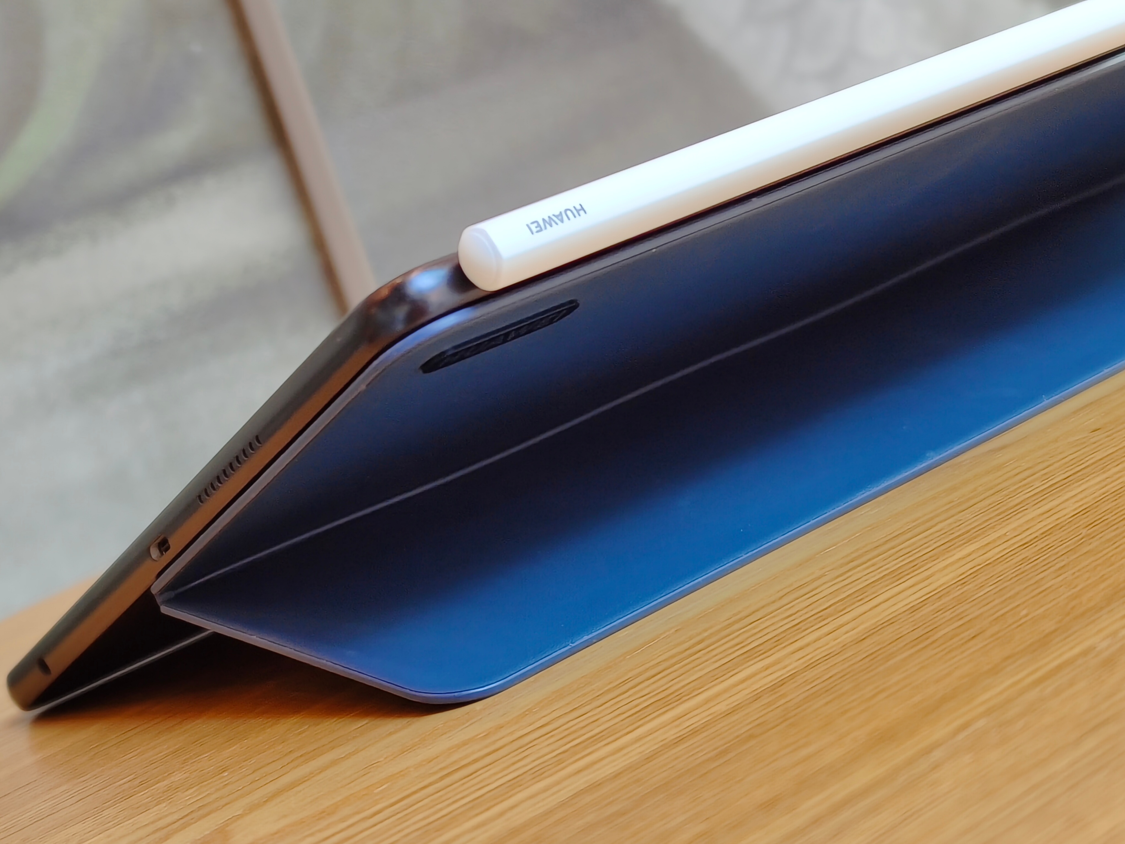 华为matebooke与matepadpro12.6,轻办公选华为matebooke还是ego