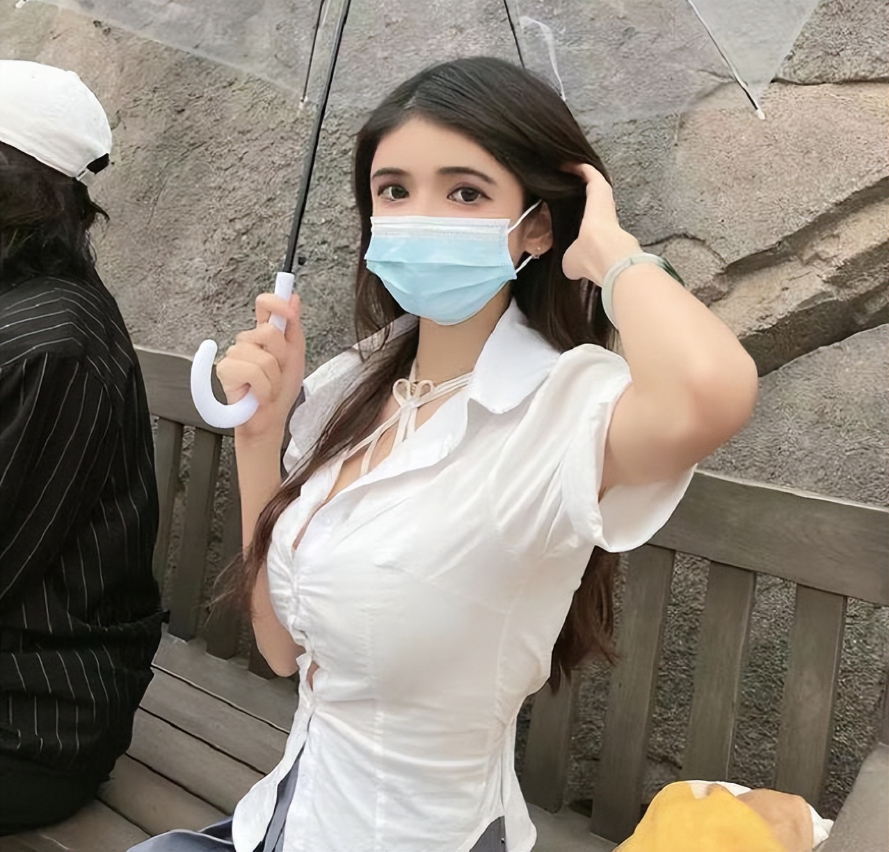 漫展女生被网络暴力,漫展上的女生有多可怕