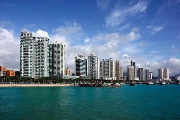 在青岛一个月赚多少，你才能活下来