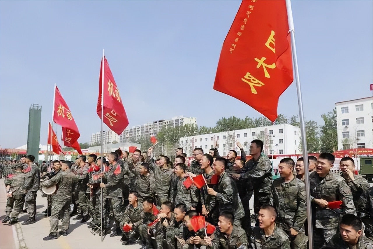 姝﹁瓒婇噹璐熼噸闀胯窇,姝﹁瓒婇噹杩愬姩