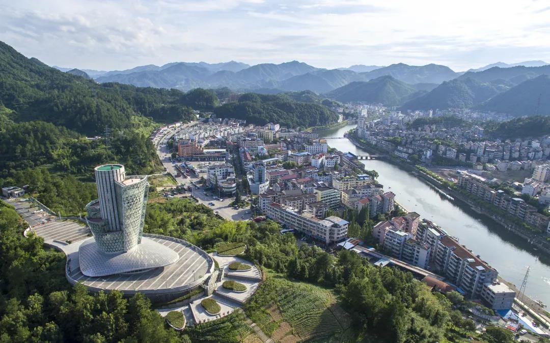 浙江经济落后的丽水，房价却超高，为何如此魔幻？