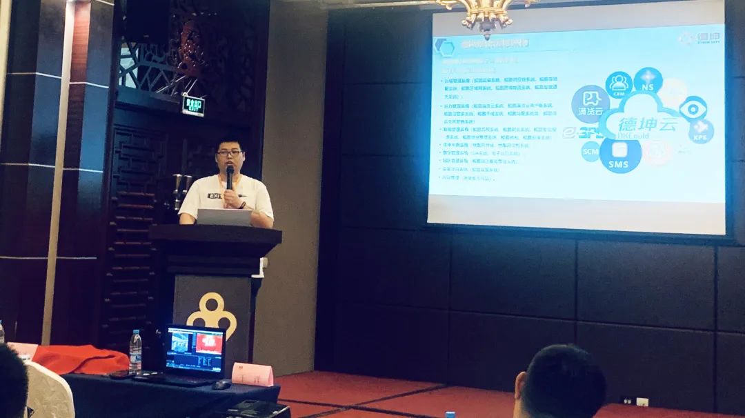 铦跺彉瓒呰秺,铦跺彉瓒呰秺钃勫姏鎴愰暱