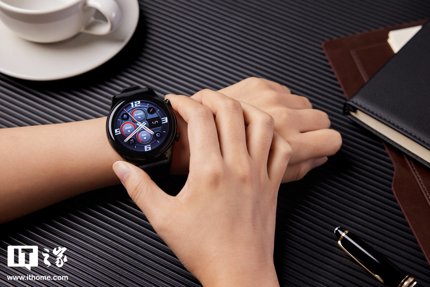 荣耀手表gs3艺术表盘,荣耀手表gs3i智能手表评测